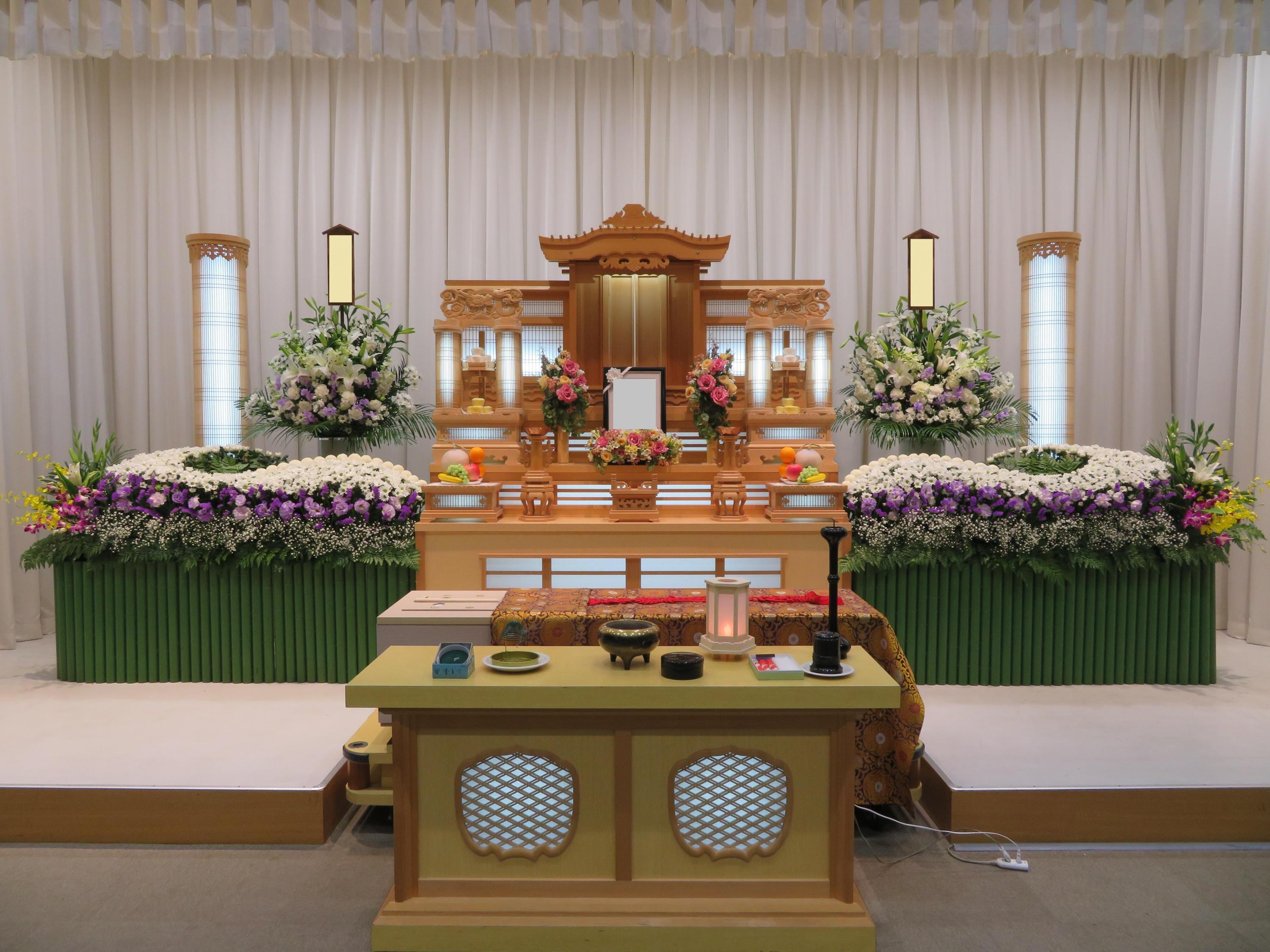 茨木市立斎場 祭壇