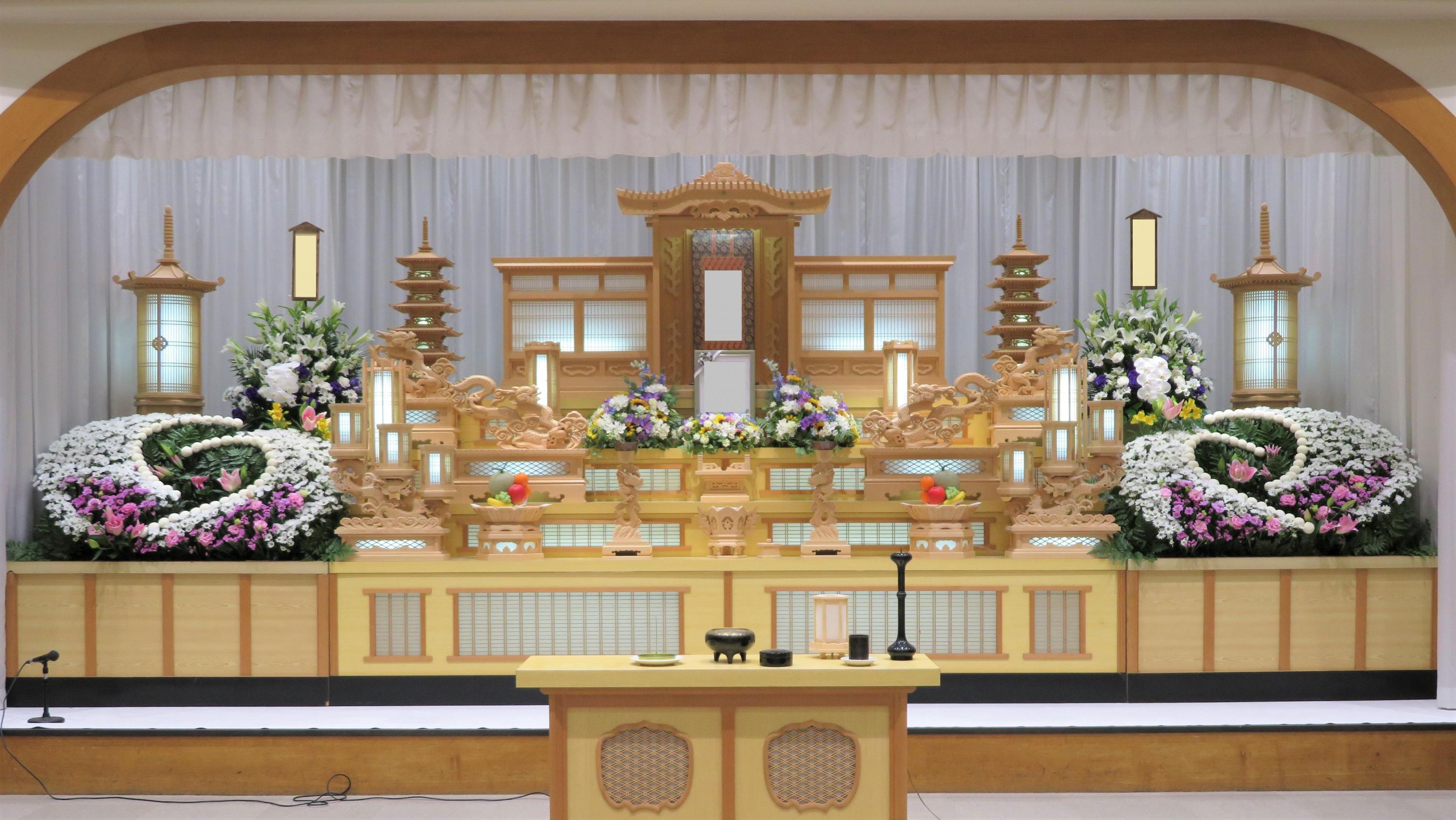 茨木市立斎場 祭壇