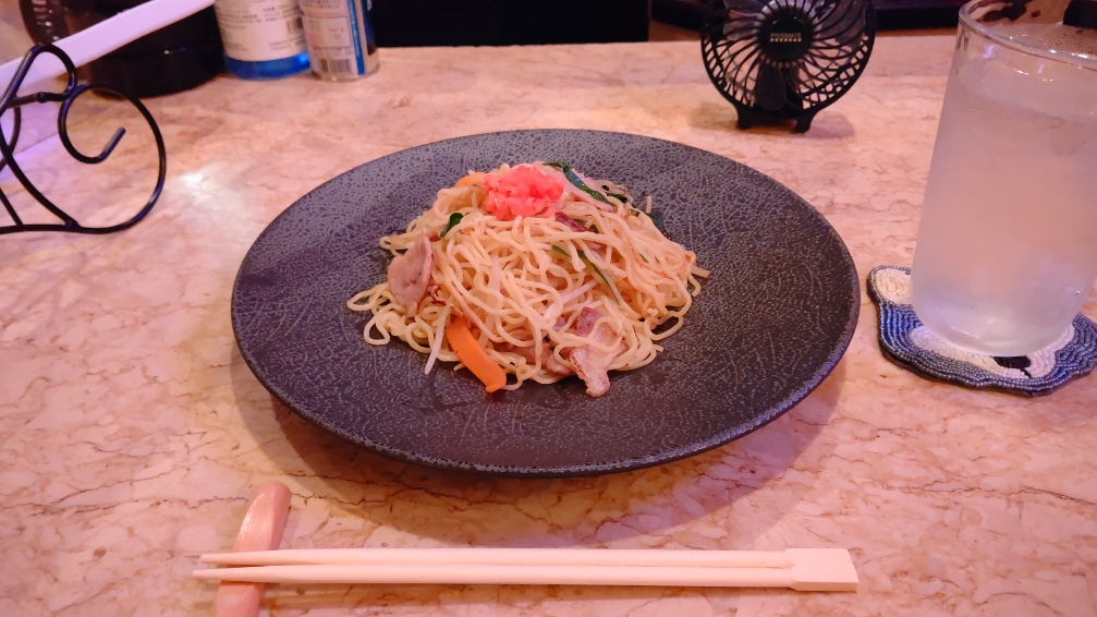 好評! やみつきやきそば